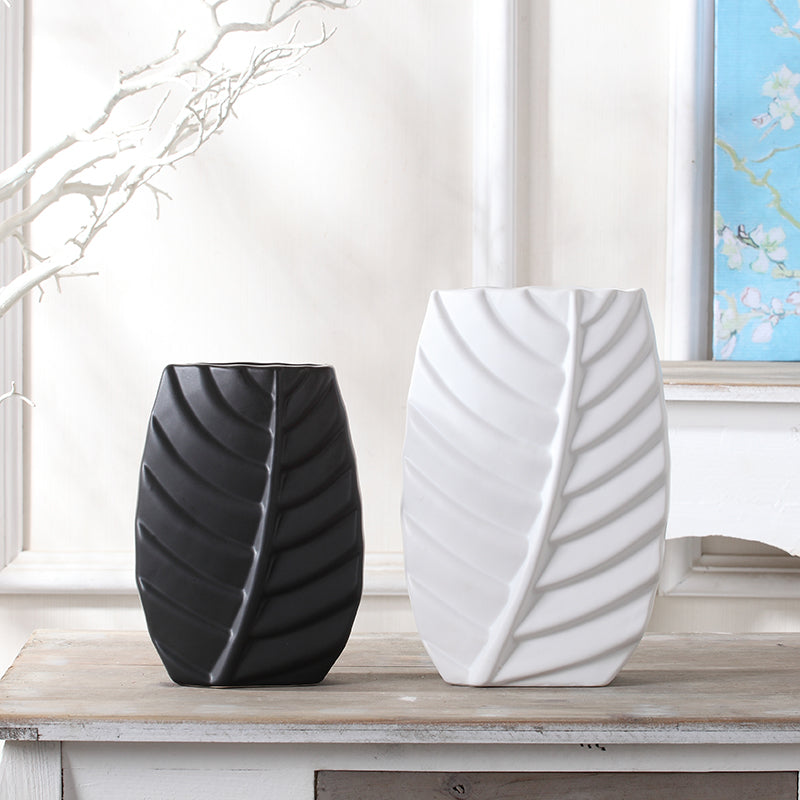 Modern Leaves Shape TV Cabinet Nordic Table Decorations Home Decor Luxury Ceramic Vase Modern Leaves Shape TV Cabinet Nordic Table Decorations Home Decor Luxury Ceramic Vase